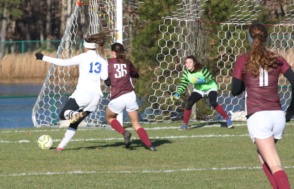 Wildwood Caholic Cedar Creek girls soccer